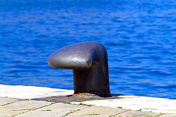 Image showing Bollard