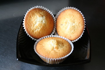 Image showing Muffins with raisins