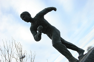 Image showing Running Man Statue