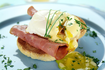 Image showing Eggs Benedict