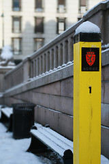 Image showing Border Pole