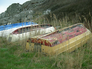 Image showing three boats