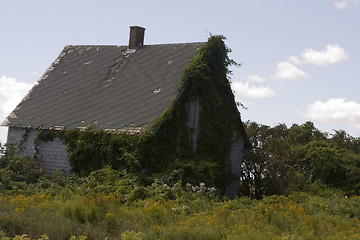 Image showing dilapidated house