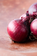 Image showing Red onions