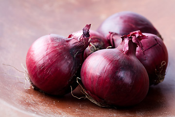 Image showing Red onions