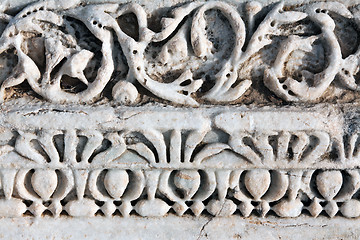 Image showing Carved patterns in marble