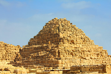 Image showing small egypt pyramid in Giza
