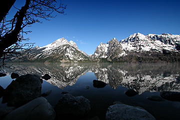 Image showing grand tetons from jenny lake