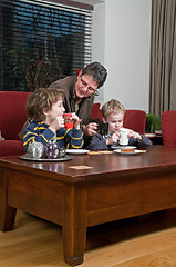 Image showing Family in a livingroom