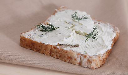 Image showing Bread with cheese