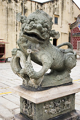 Image showing Chinese Lion Statue