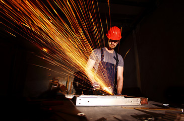 Image showing heavy manual worker