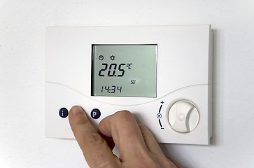 Image showing hand thermostat