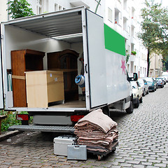 Image showing moving house van