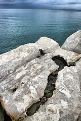 Image showing White stone and sea