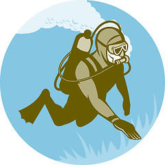 Image showing scuba diver diving 