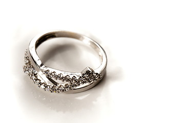 Image showing White gold Ring