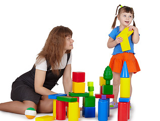 Image showing Mom plays with daughter