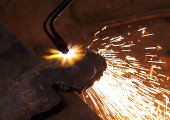 Image showing metall cutting with acetylene welding