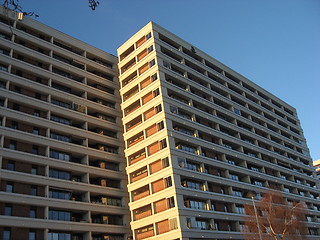 Image showing Tall building