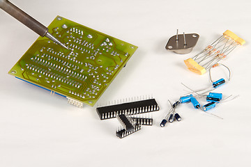 Image showing Engineer repairing circuit