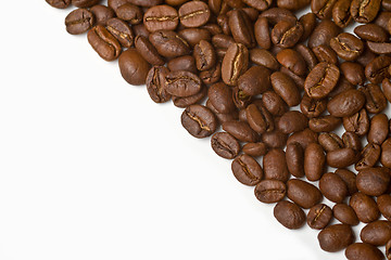 Image showing Coffee beans diagonal