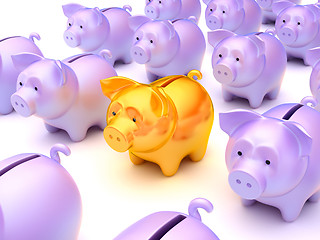 Image showing Right choice: Golden piggy bank