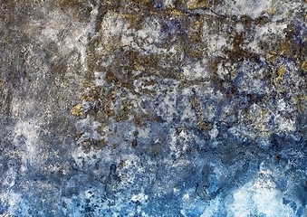 Image showing Old rough mouldy plaster on wall