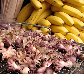 Image showing Octopus and banana