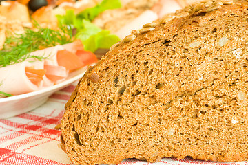 Image showing Bread with seeds and meat