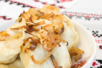 Image showing Ukrainian cuisine - vareniki (dumplings) with fried onion