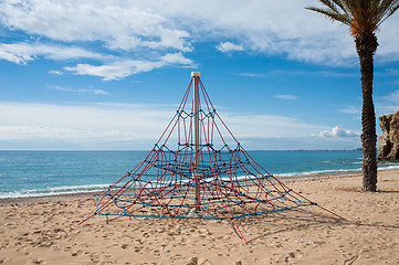 Image showing Jungle gym rope