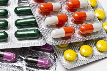 Image showing Colorful capsules and pills