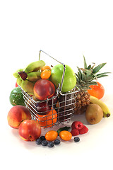 Image showing Fruit Mix in the Shopping basket