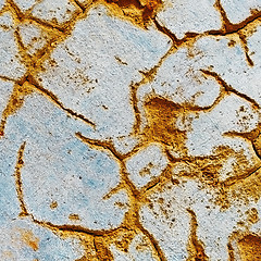 Image showing Big cracks on surface of plaster