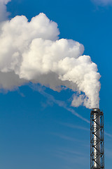 Image showing Polluting smoke coming out of chimney 