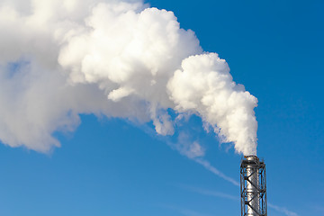 Image showing Polluting smoke coming out of chimney 