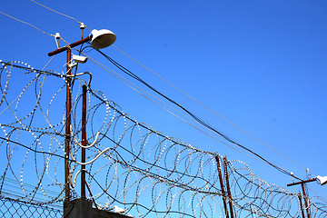 Image showing Barbed wire