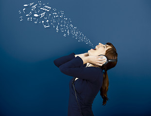 Image showing Musical notes getting out of the mouth