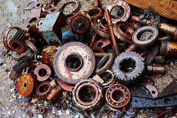 Image showing lot of rusty gears