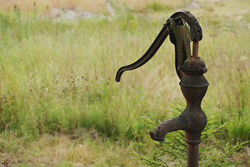 Image showing old water pump