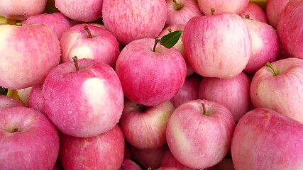 Image showing Piles of fresh red apples 