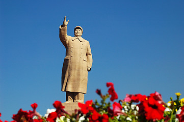 Image showing Chairman Mao's Statue