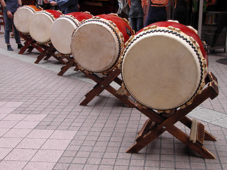Image showing Japanese drums perspective