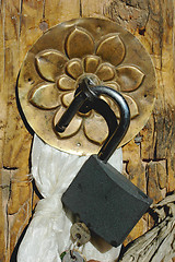 Image showing Lock on the door