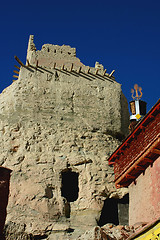 Image showing Ancient castle in Tibet