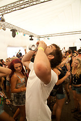 Image showing Guy drinking beer at the FMF Brisbane 2011