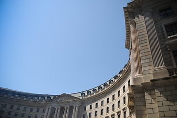 Image showing Federal building 