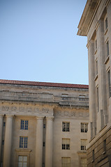 Image showing Federal building 