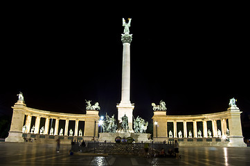 Image showing Heroes Square